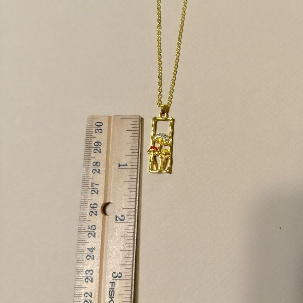Mushroom necklace N783 - Picture 4 of 4